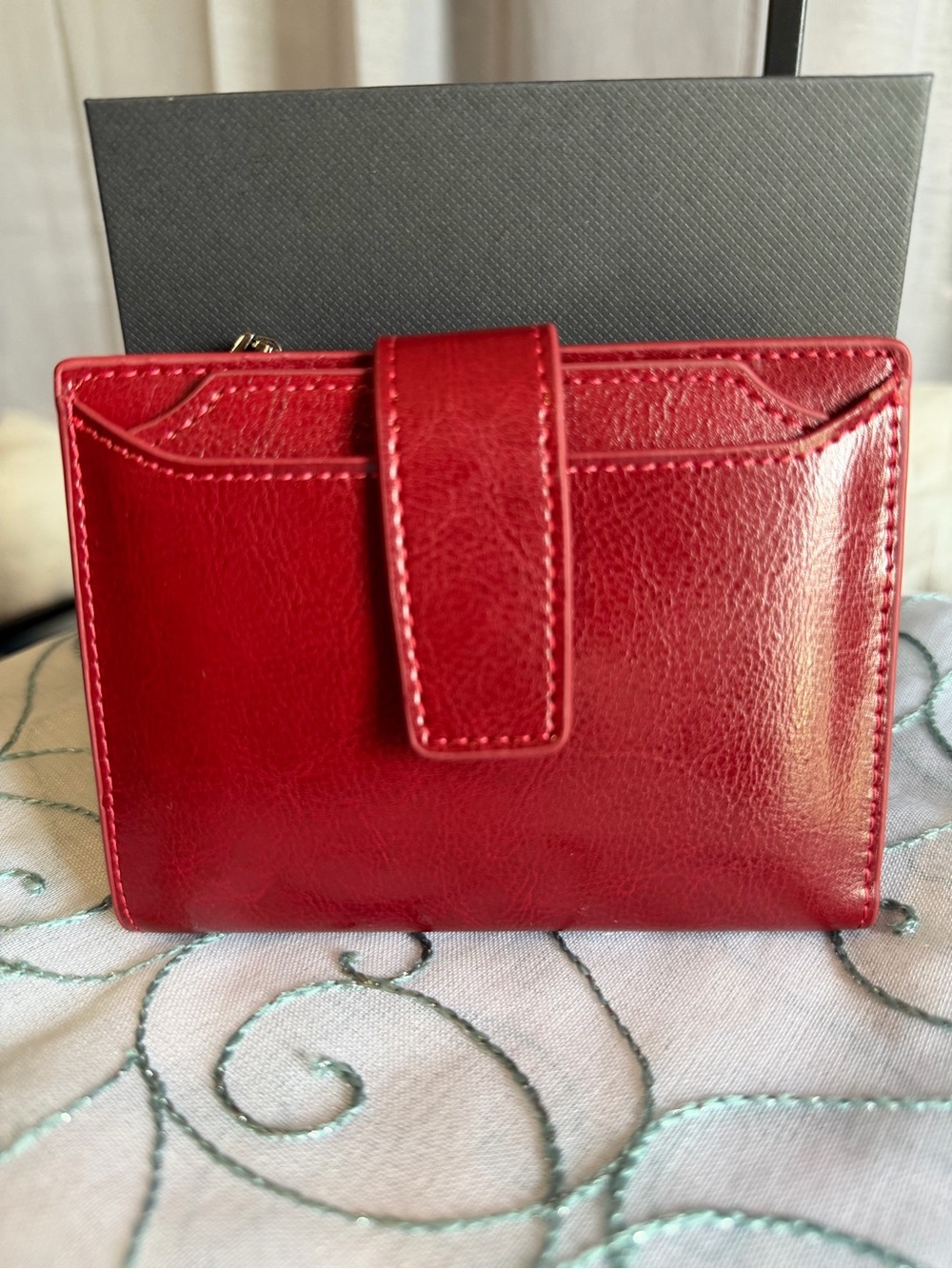 Betsy Women's Red Leather Snap Wallet